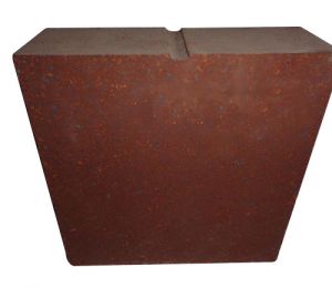 Magnesia hercynite bricks